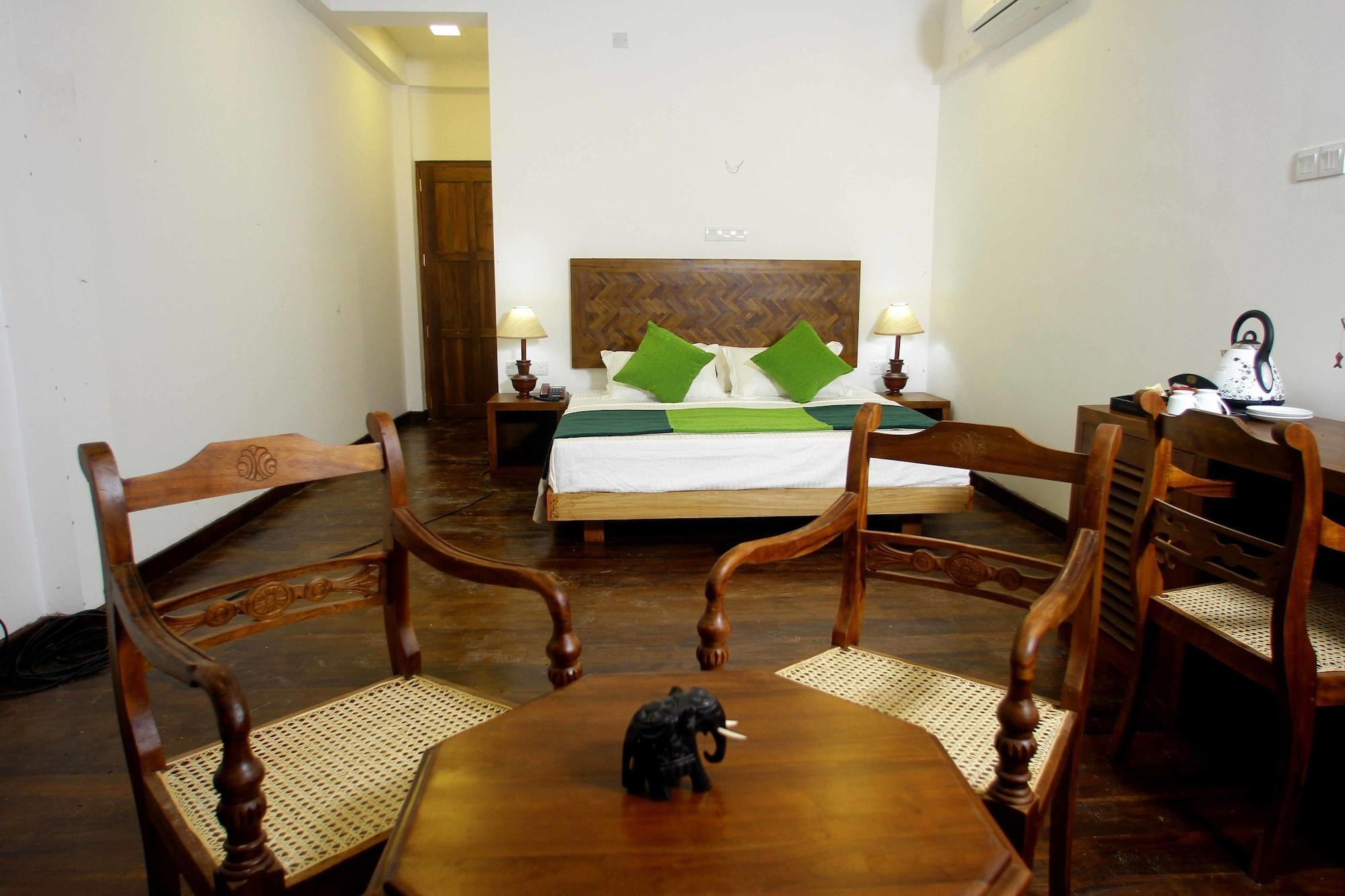 Yala Oga Reach Hotel Tissamaharama Esterno foto