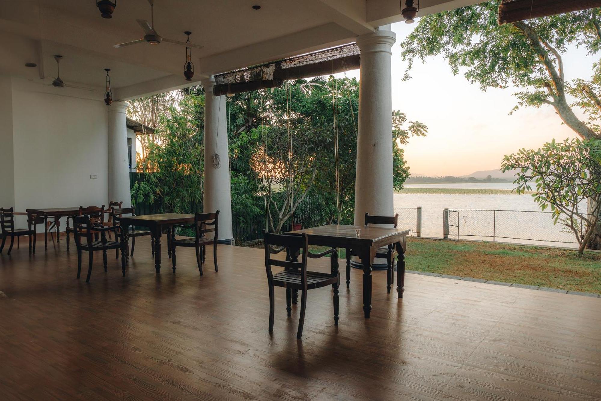 Yala Oga Reach Hotel Tissamaharama Esterno foto